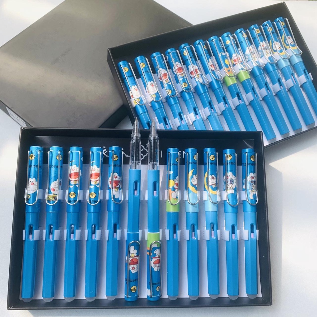 Bút xoá đôremon thân nhỏ cực cute sẵn ngòi êm trơn dễ viết, là món quà tuyệt vời cho các bé