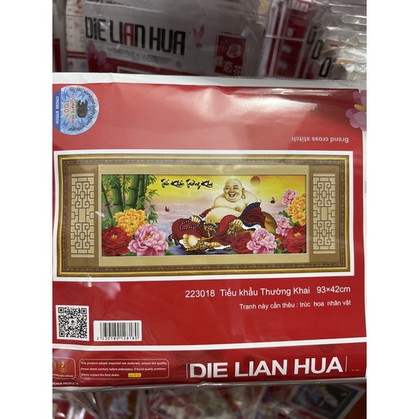 tranh thêu chữ thập Phật di lặc tiếu khẩu thường khai 223018 (93x42) cm