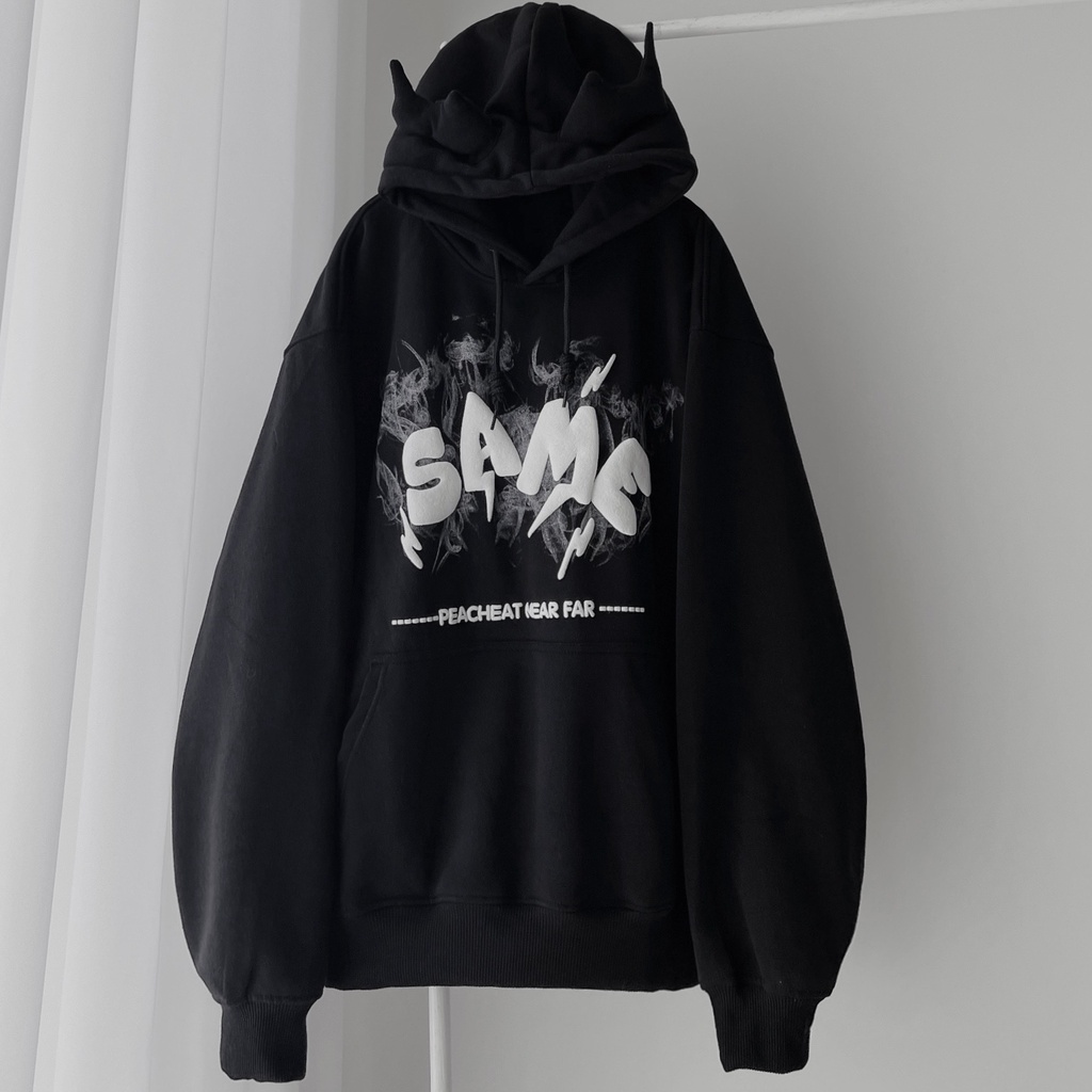 Áo hoodie in nổi SAME form rộng unisex (Ảnh shop tự chụp)