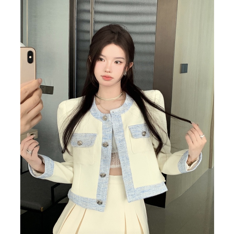 Áo Khoác Vest Blazer Ngoài Phong Cách Trẻ Trung Sang Chảnh Thiết Kế Chất Dạ Màu Trắng Viền Xanh Dáng Ngắn hàng QuảngChâu