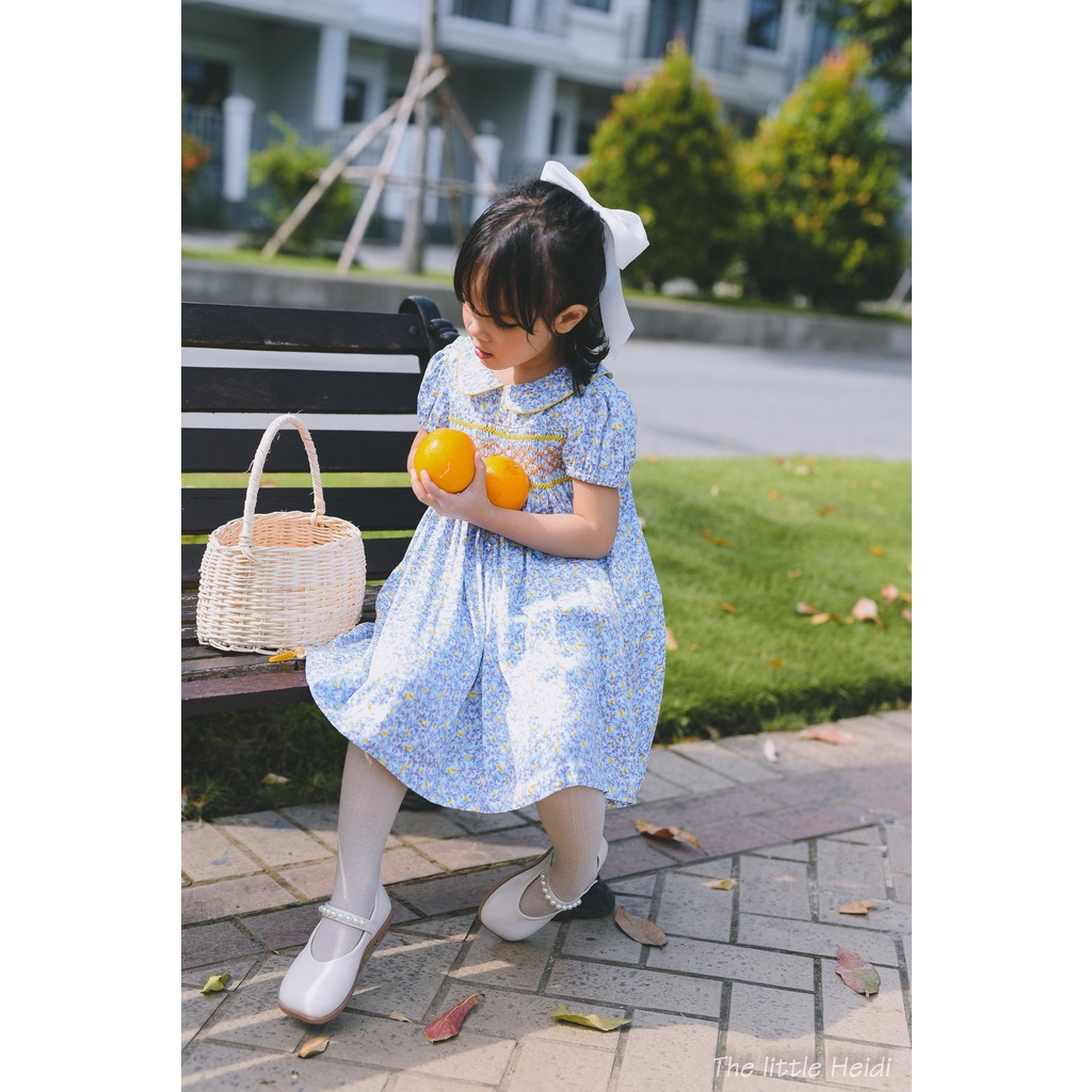 Đầm smock hoa xanh Mira dress/ Đầm hoa smock thủ công/ Đầm thiết kế cho bé The little Heidi/ Đầm thiết kế cao cấp cho bé