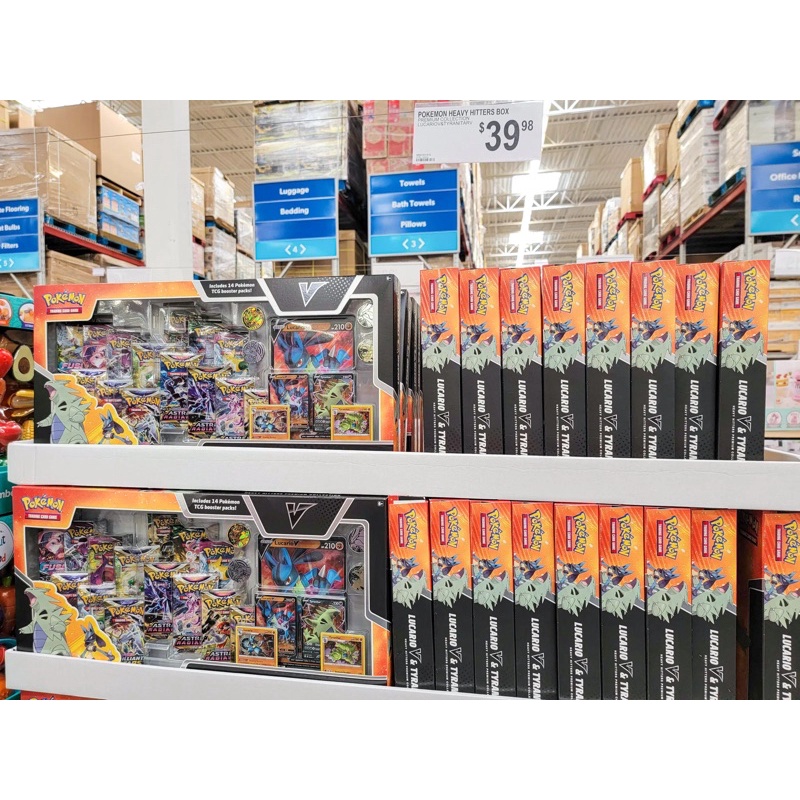 Bộ thẻ bài Pokemon chính hãng - Heavy Hitters Premium Collection - 14 packs