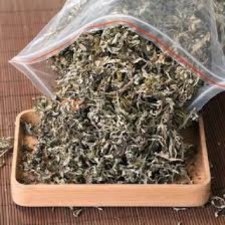 Cây ngải cứu khô