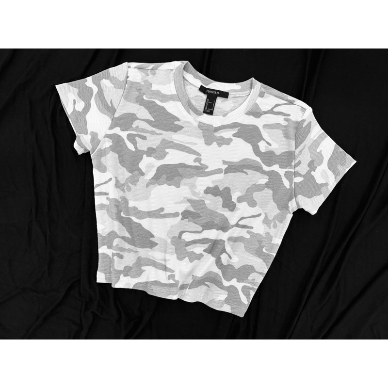 Áo croptop ôm thun bo gân lính xám