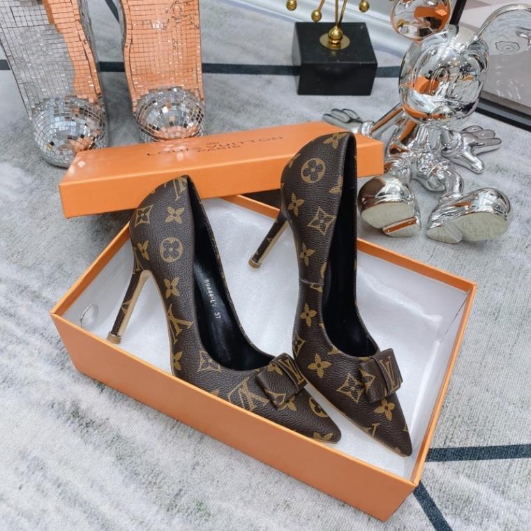 Cao Gót LV Nơ Full Size 35-39  -  By Anh Dinh Phuong