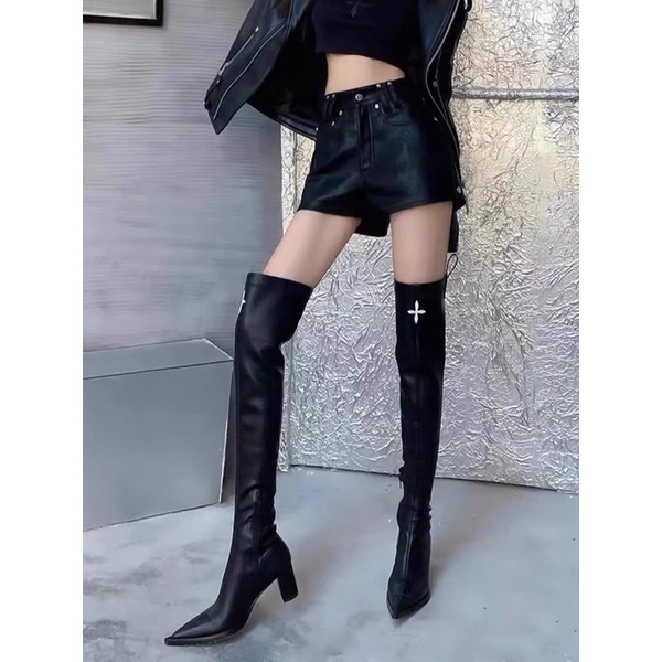 Giày Bốt Đùi Mũi Nhọn Hoạ Tiết 4 cánh chữ thập - BT4