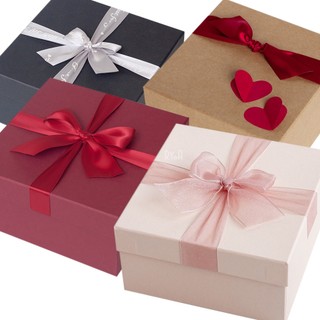 Hộp quà vuông đính nơ, hộp quà tặng sinh nhật, 8/3, Valentine (17.5x17.5x9cm)