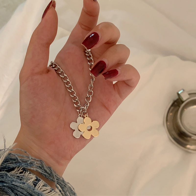 Vòng cổ Mặt Kim Loại Hình Hoa Thời Trang Nhật Hàn Dành Cho Nữ