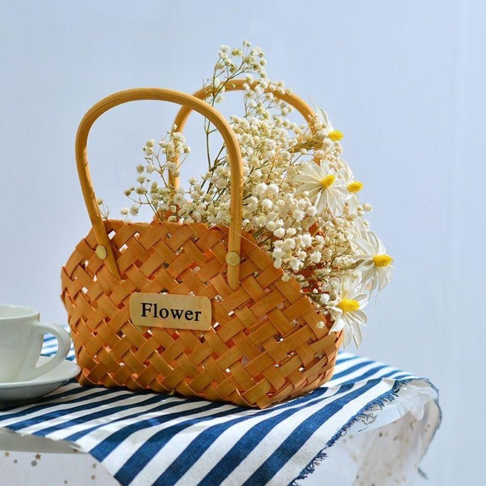 Giỏ Hoa Đan Tay Để Bàn Trang Trí Đám Cưới