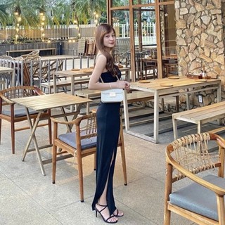 Đầm thun đen 2 dây xẻ tà đi tiệc