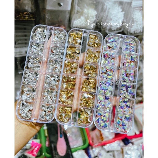 KHAY ĐÁ KHỐI K9 75V LOẠI SÁNG ĐẸP GIẢ ÚC