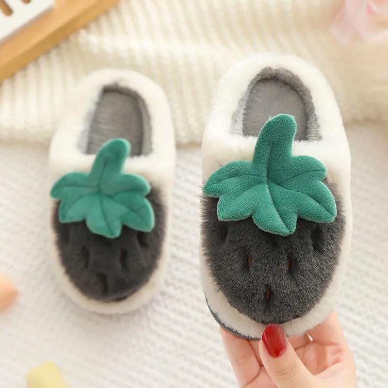 Dép Bông Thỏ Cho Bé, Dép Lê Trong Nhà Bé Gái Hình Con Vật Dễ Thương DP81