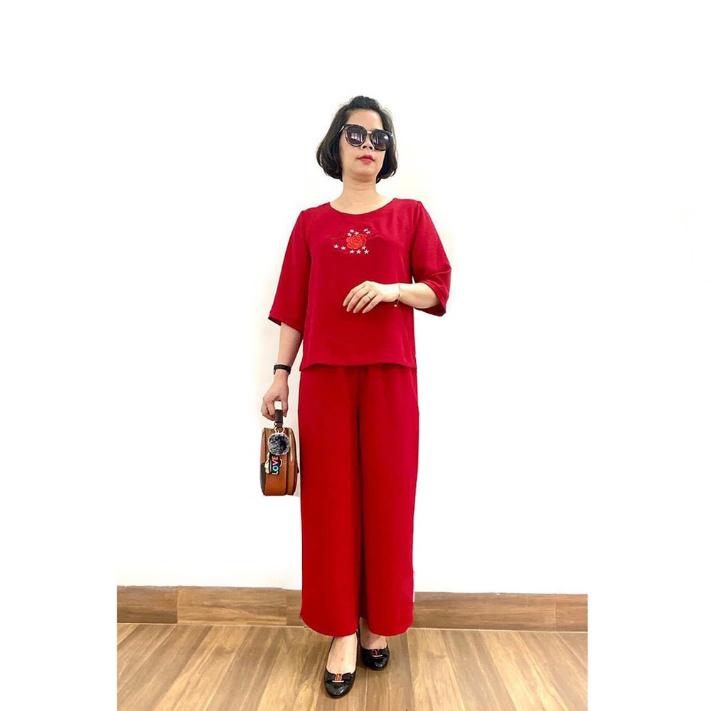 Bộ đồ trung niên tặng mẹ thời trang thiết kế chất đũi thoáng mát họa tiết thêu hoa nhiều màu