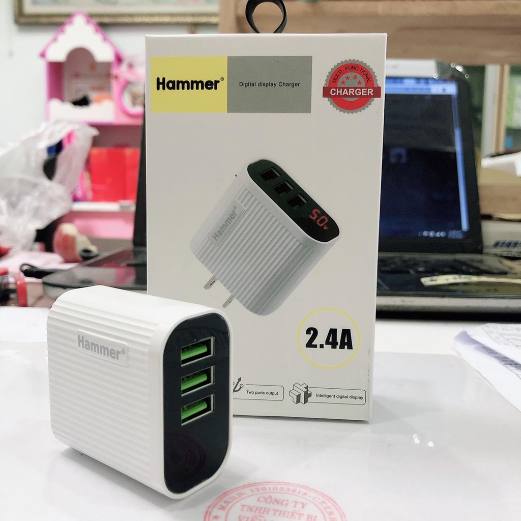 Cóc sạc điện thoại hiệu Hammer, 3 cổng sạc, màn hình LCD, dòng điện 5V-2A, hàng chính hãng