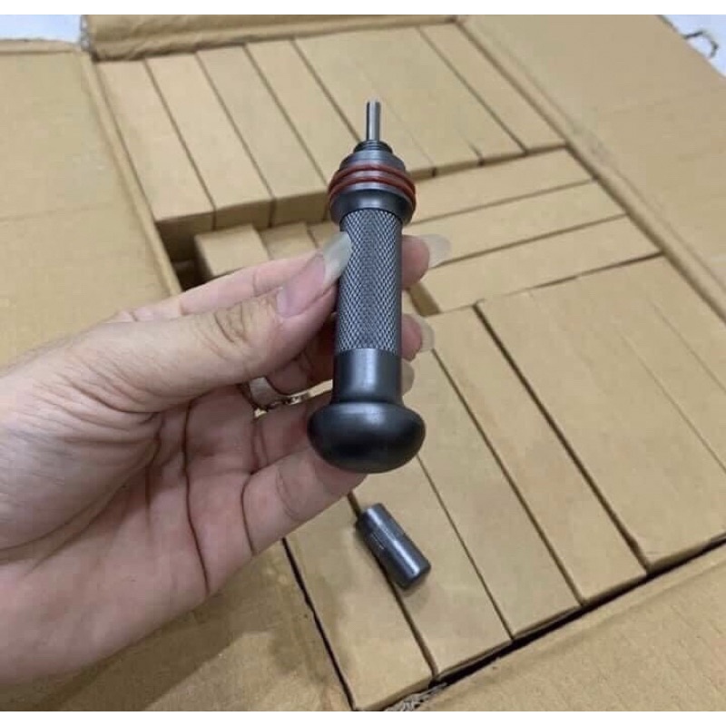 Bút phá kính, lưng iPhone