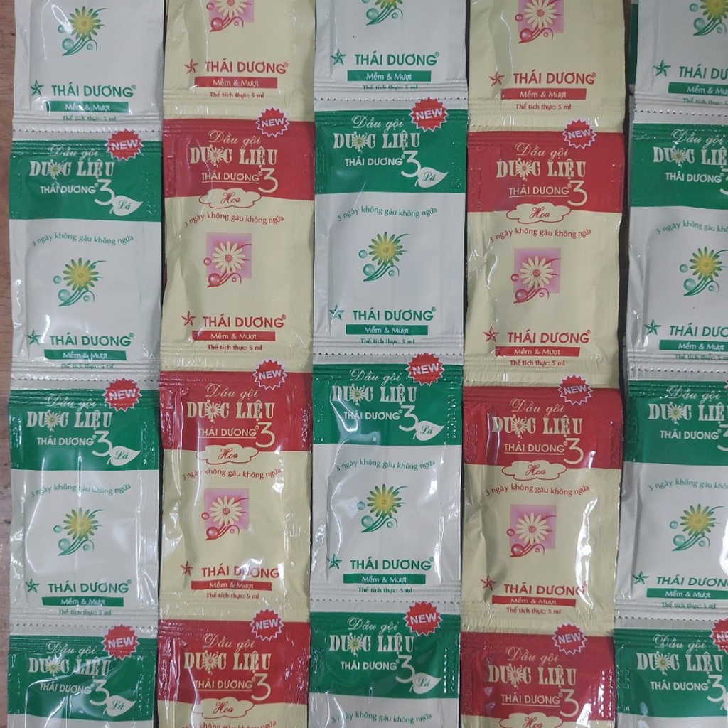 Dầu Gội Dược Liệu Thái Dương 3 Hương Hoa, Lá - 10 Gói - Sao Thái Dương