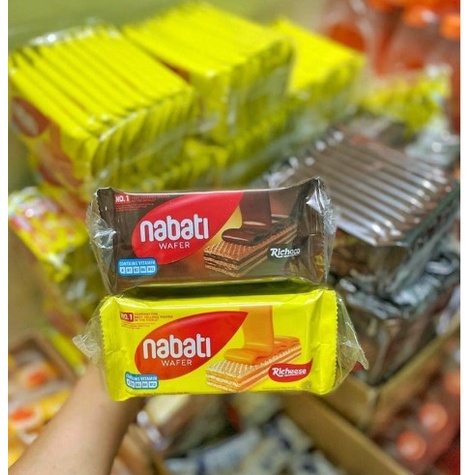 Lốc 10 gói bánh xốp Nabati vị phô mai 17g