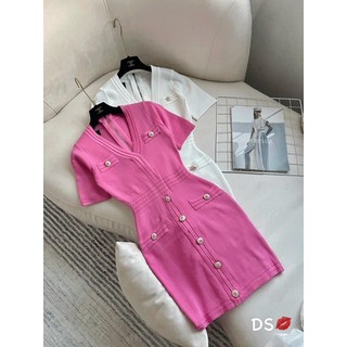 đầm body len gắn nút