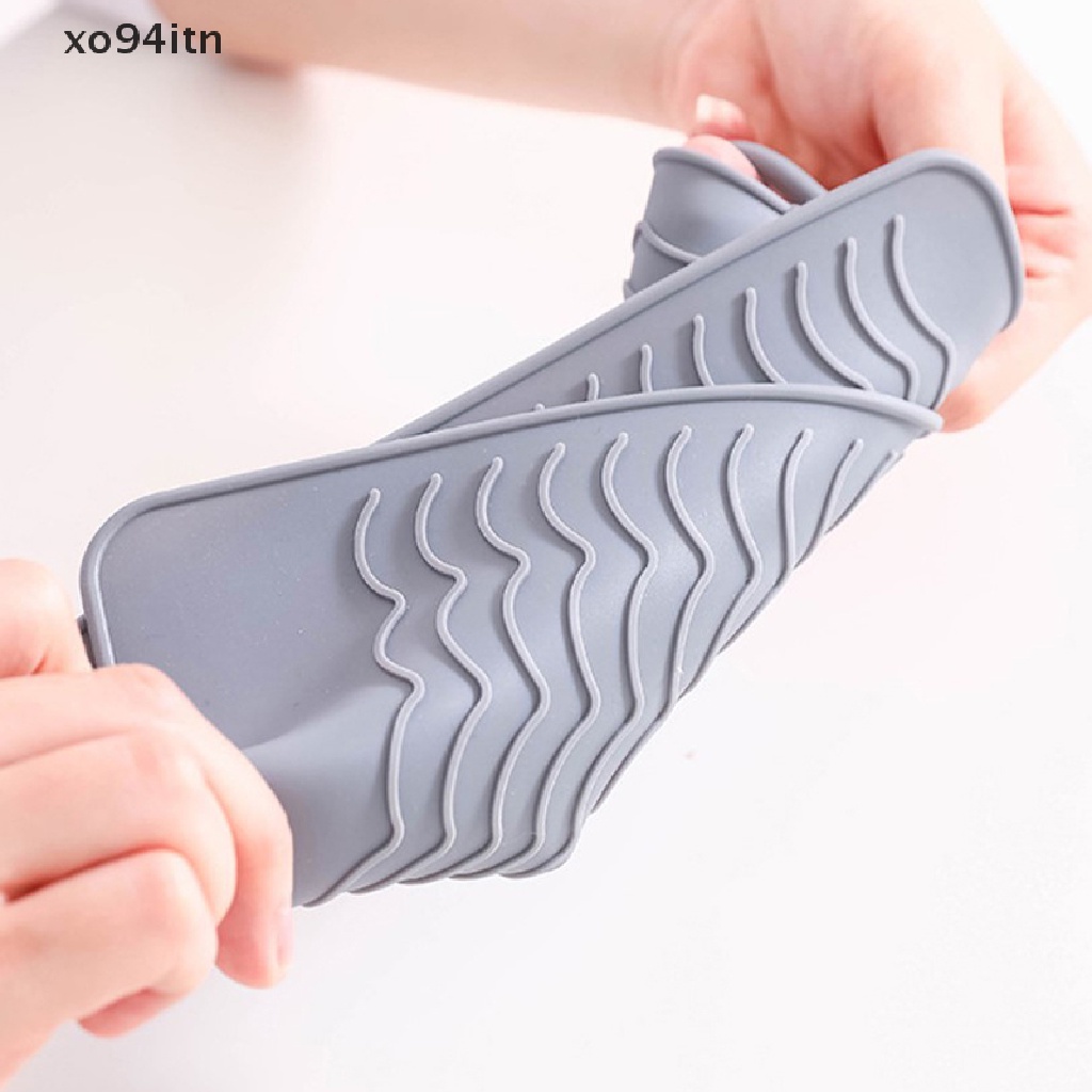 Thảm Silicone Chịu Nhiệt Hỗ Trợ Duỗi Tóc Tiện Lợi