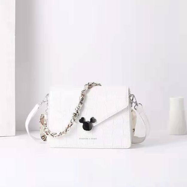 Túi Xách Nữ Đeo Chéo Dây Mắc Xích Thời Trang