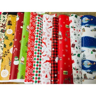 Set 2 giấy gói quà Giáng Sinh
