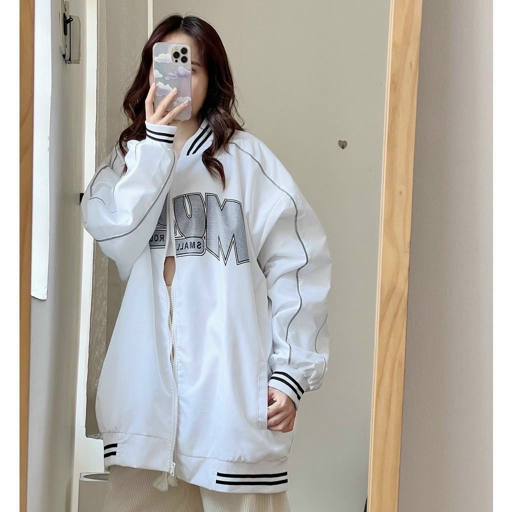 Áo khoác dù dạ quang in chữ form dài rộng mặc chống nắng, bomber Hàn Quốc đơn giản, unisex phong cách thể thao năng động