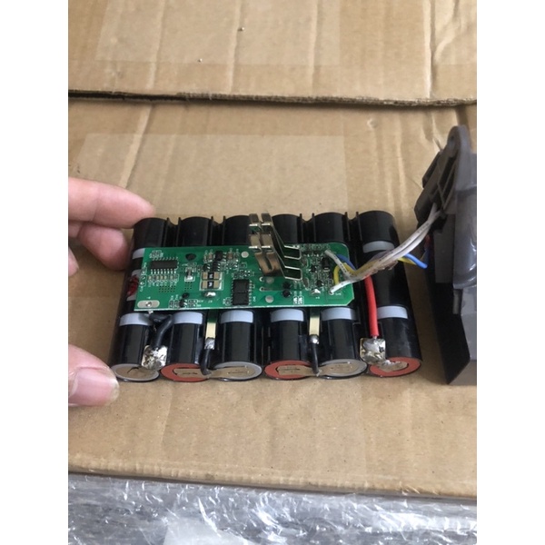 Pin máy hút bụi dyson v6