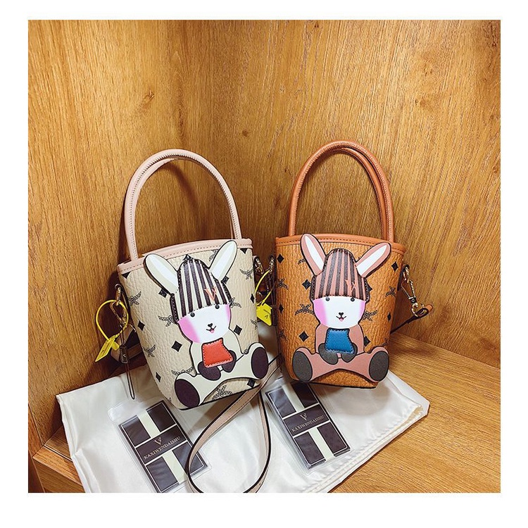 Túi Xách Đeo Vai Mùa Hè Họa Tiết Hoạt Hình Dễ Thương Hợp Thời Trang Cho Nữ