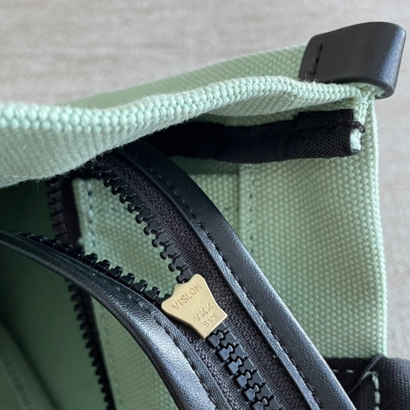 Túi tote Mác Jac0bs Signet Canvas