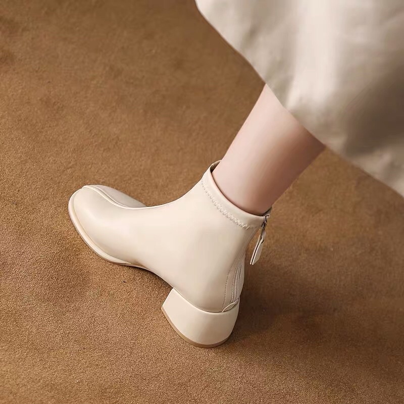 NEW- Giày bốt da trơn cao cổ gót 5cm BIG SIZE