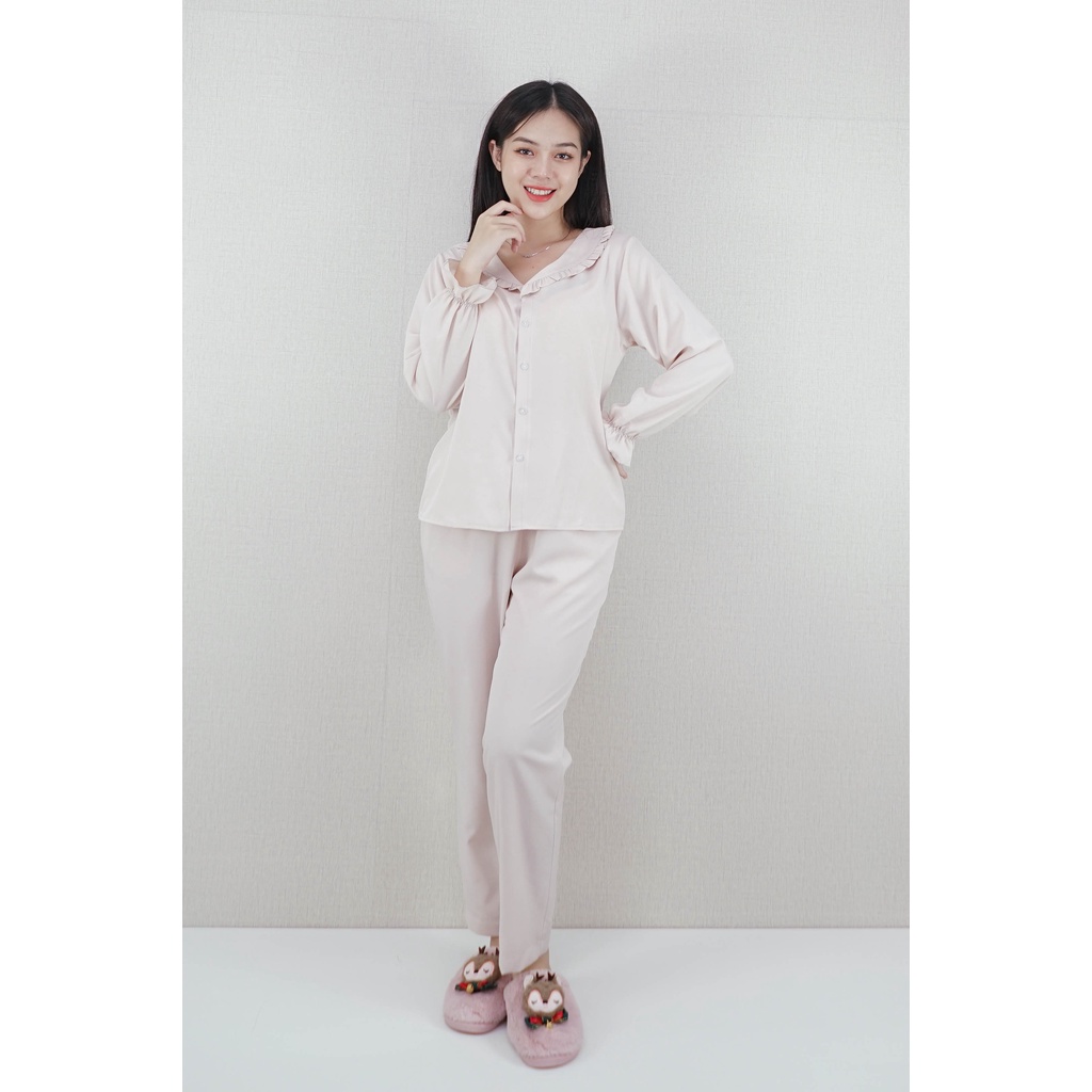 Bộ đồ Pijama nữ Quần dài  tay dài  MÀU KEM ĐẬM CỔ SEN BÈO - vải lụa pháp cao cấp - Cực Kì dễ thương