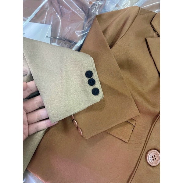 Áo vest cho bé màu nâu và be