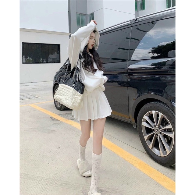 Set áo hoodie trơn + chân váy tennis trắng