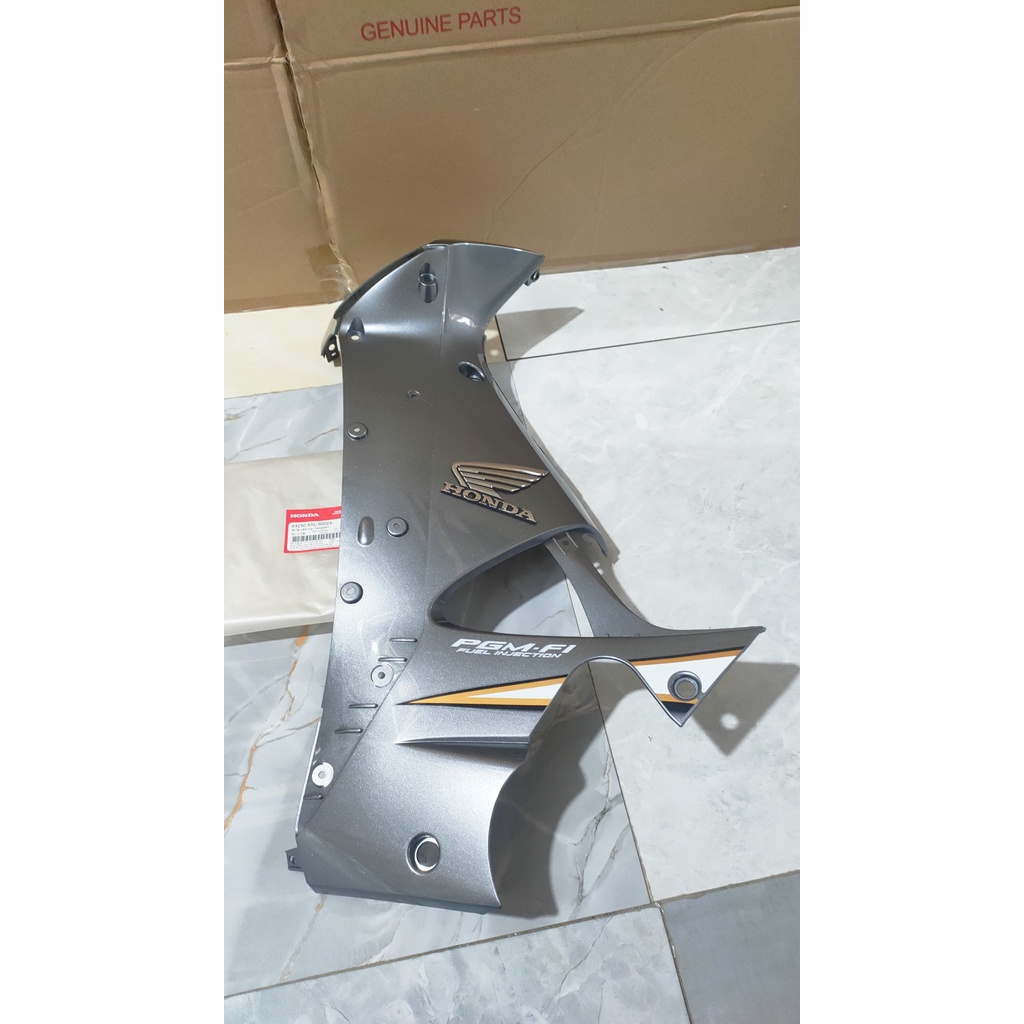 Bộ ốp yếm trái - cánh yếm trong HONDA FUTURE Neo năm 2008 màu Đen xám. *NHA69P* 64250KYL900ZA