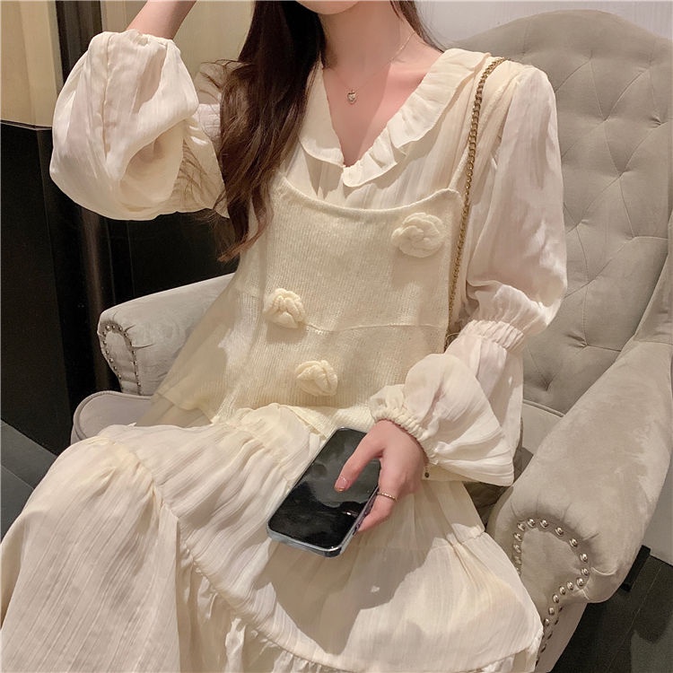 Đầm Hoa Dài Tay Cổ Tim Phối Bèo Xinh Xắn Theo Phong Cách 2022 Dành Cho Nữ