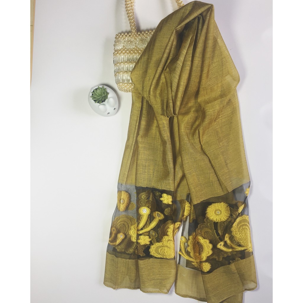 Khăn lụa Organza thêu hoa