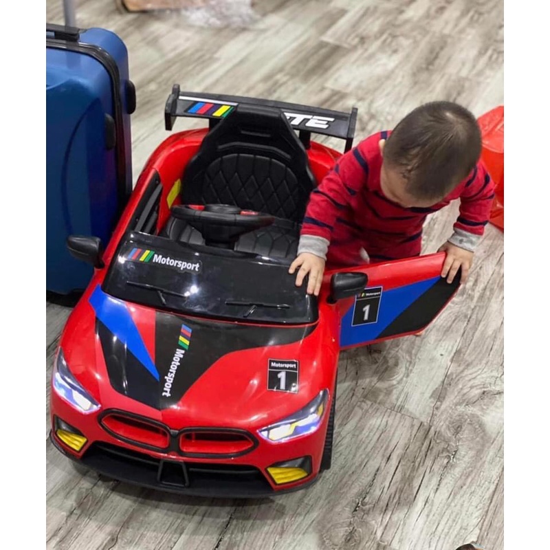 Xe ô tô điện trẻ em BABY CAR 808