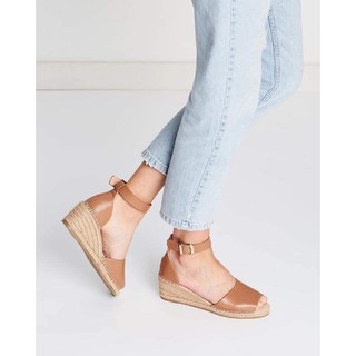Sandal HUMAN xuất ÚC