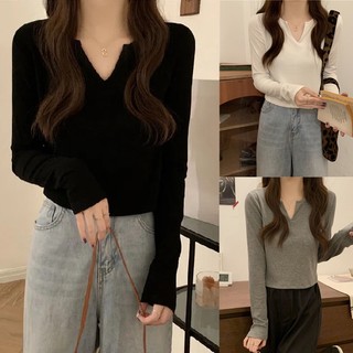 Áo croptop dài tay cổ chữ v xinh xắn dành cho nữ