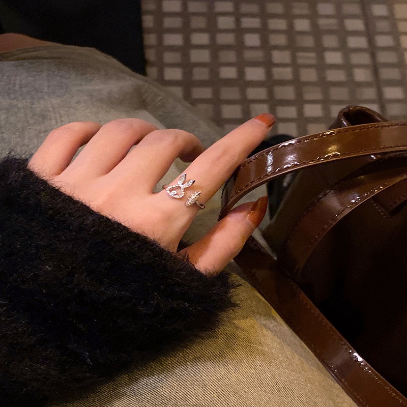 Nhẫn Hở HìNh Thỏ Và Cà RốT ĐíNh Kim Cương Giả ThờI Trang Cho Nữ