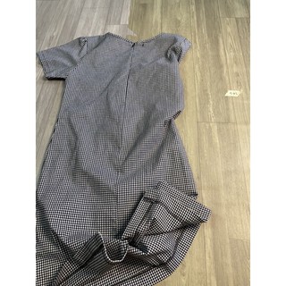 2hand đầm sọc xám 173