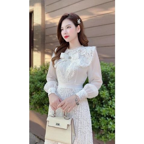 váy ren xếp ly
