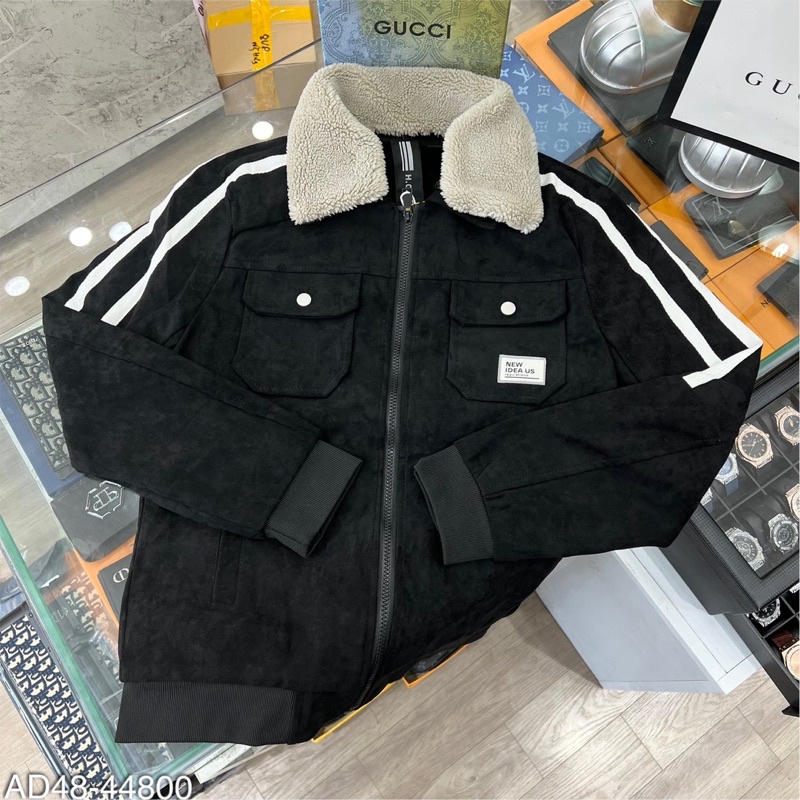 Áo Da Lộn Cổ Lông Tag Logo Viền 2 Sọc Hot - Áo Bomber Da Lộn 2 Màu Nam Nữ Hàng Đẹp
