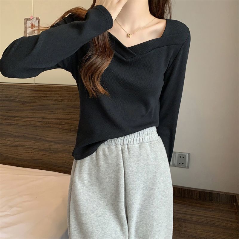 Áo Thun Tay Dài Cổ Vuông Lệch Vai Màu Trắng Thời Trang Mùa Thu Cho Nữ