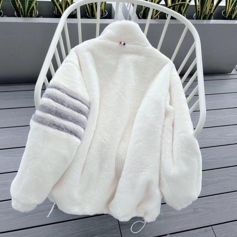 ÁO KHOÁC THOME LÔNG CỪU DÀY DẶN THIẾT KẾ ĐỘC ĐÁO,HOTTREND MÙA ĐÔNG NĂM NAY