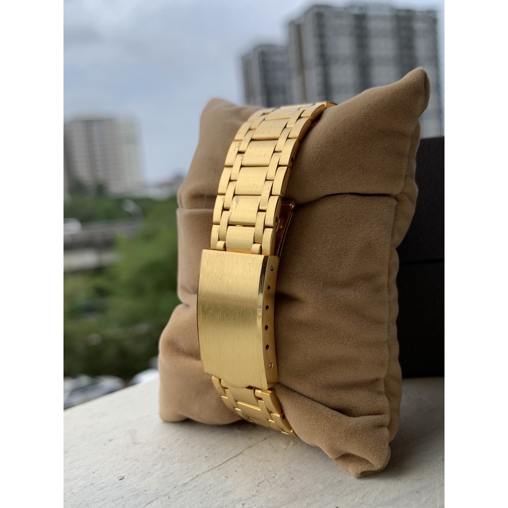 Thanh lý đồng hồ nữ Forma