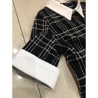Đầm DKNY họa tiết size  4,8