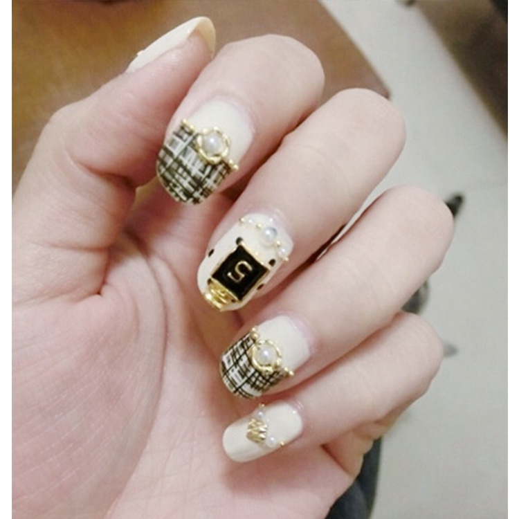 Charm Thương Hiệu Trang Trí Móng 5D