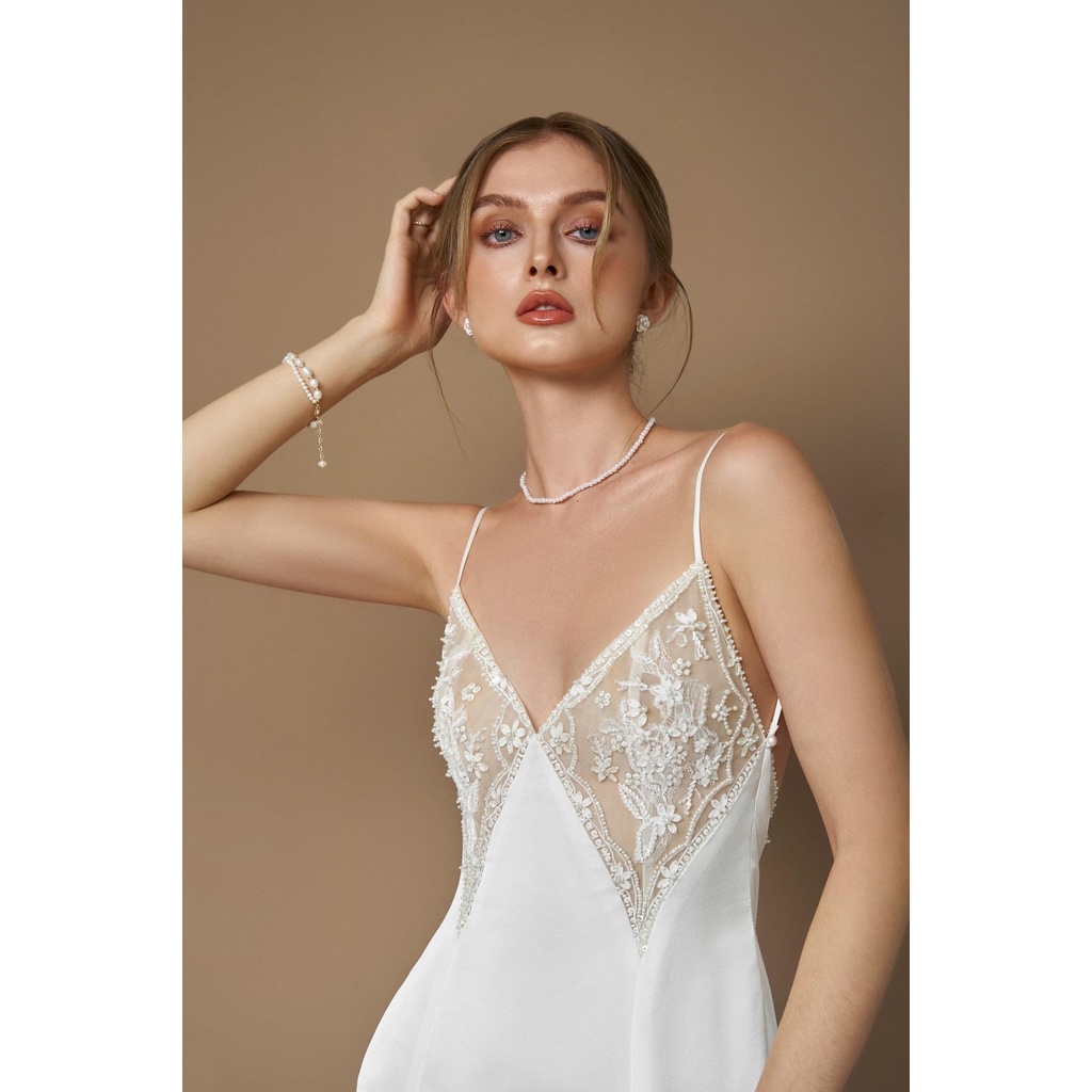 MAVEN - Váy trắng 2 dây phối lưới đính kết Doris