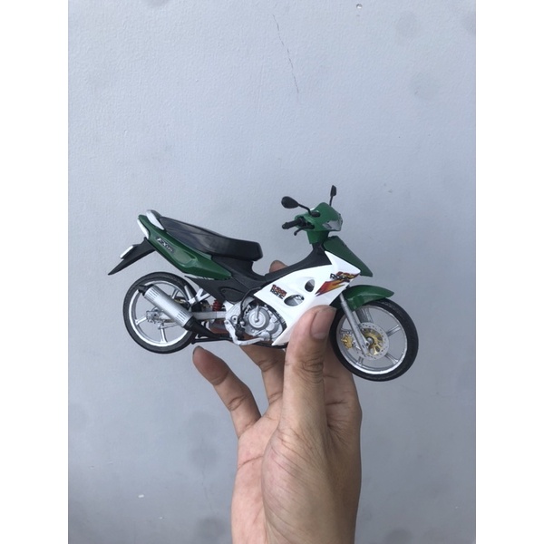 Mô hình Suzuki Fx 125  tỉ lệ 1 :12 - Mô hình xe máy tỉ lệ 1:12 | Scale 1:12